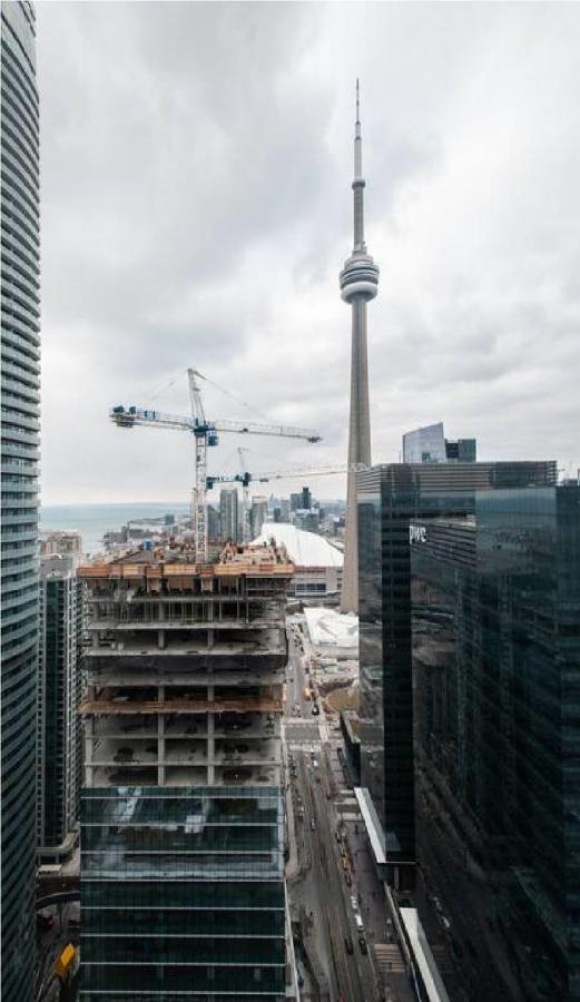 Toronto Downtown Core Two Bedroom Condo With Cn Tower View, Free Parking Ngoại thất bức ảnh